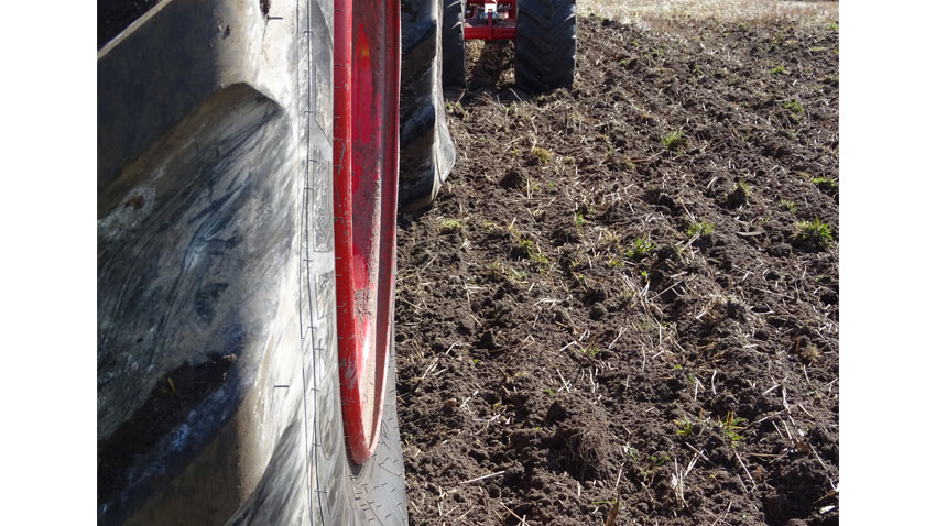 Udfladning af dækkassen ved anvendelse af lavt lufttryk.