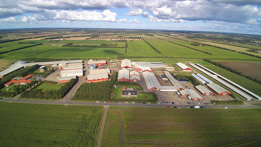 Luftfoto af Kjargaarden